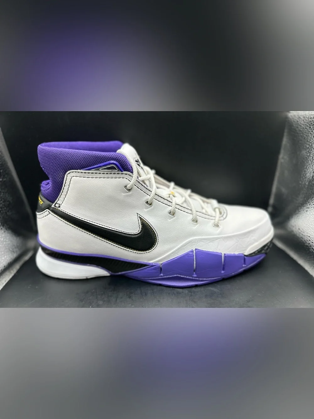 Nike Kobe 1 Proto White/Purple Men's Sz 13 (USED) (2018) AQ2728 105 No Box Lid